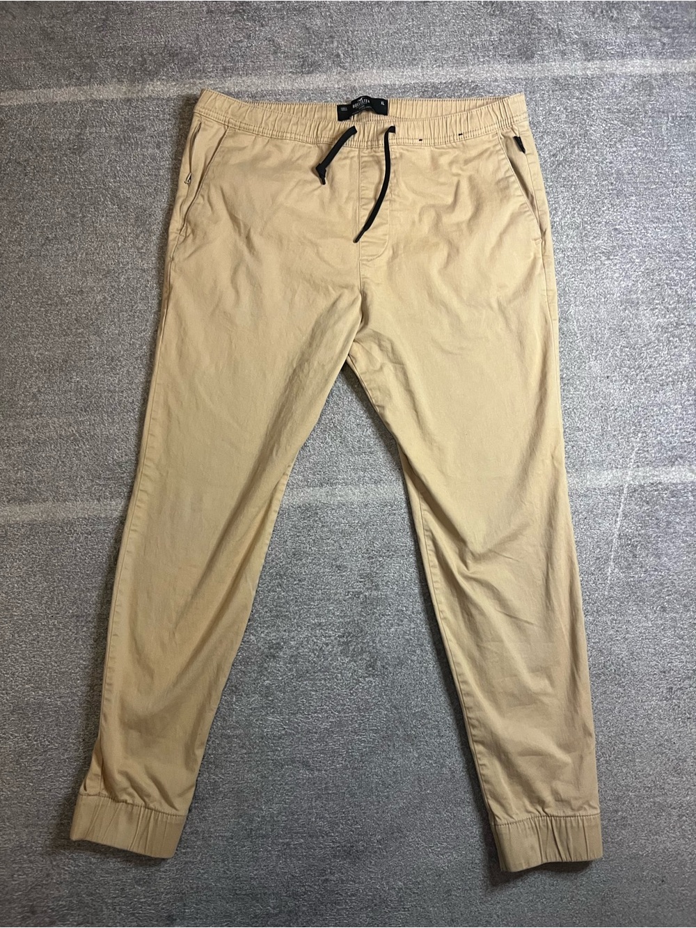 Hollister Men's Advanced Stretch Drawstring Joggers - Tan/khaki comfy preppy EUC